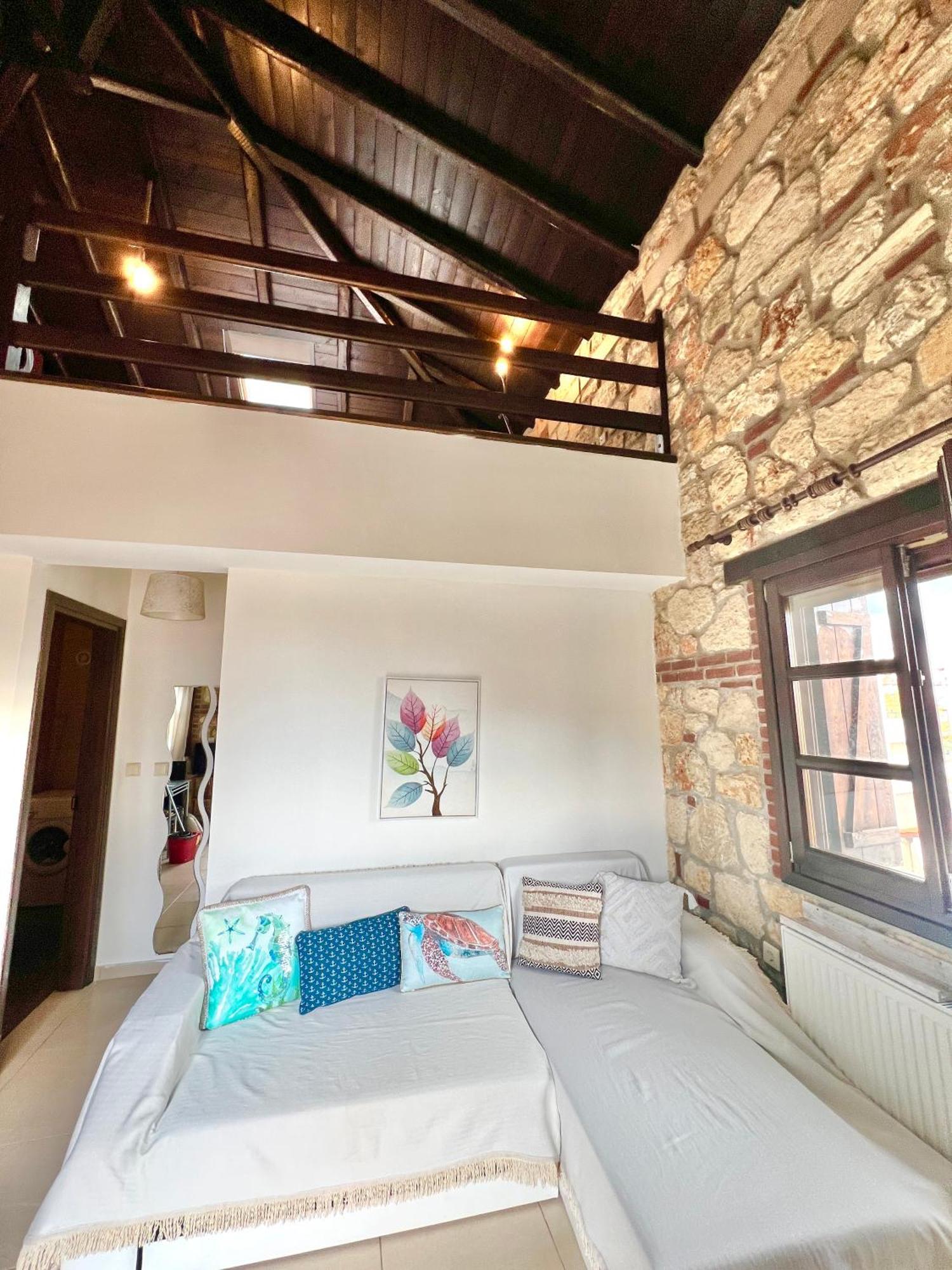 사코우디아 Boutique Stone House 게스트하우스 외부 사진